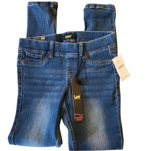 NWT Lee Convertible Skinny Jeans size Medium